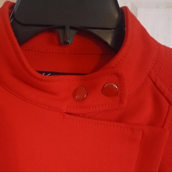 Vintage Kenneth Cole New York Red Jacket Zip Mid Length Asymmetrical Belt Coat M - Picture 6 of 15